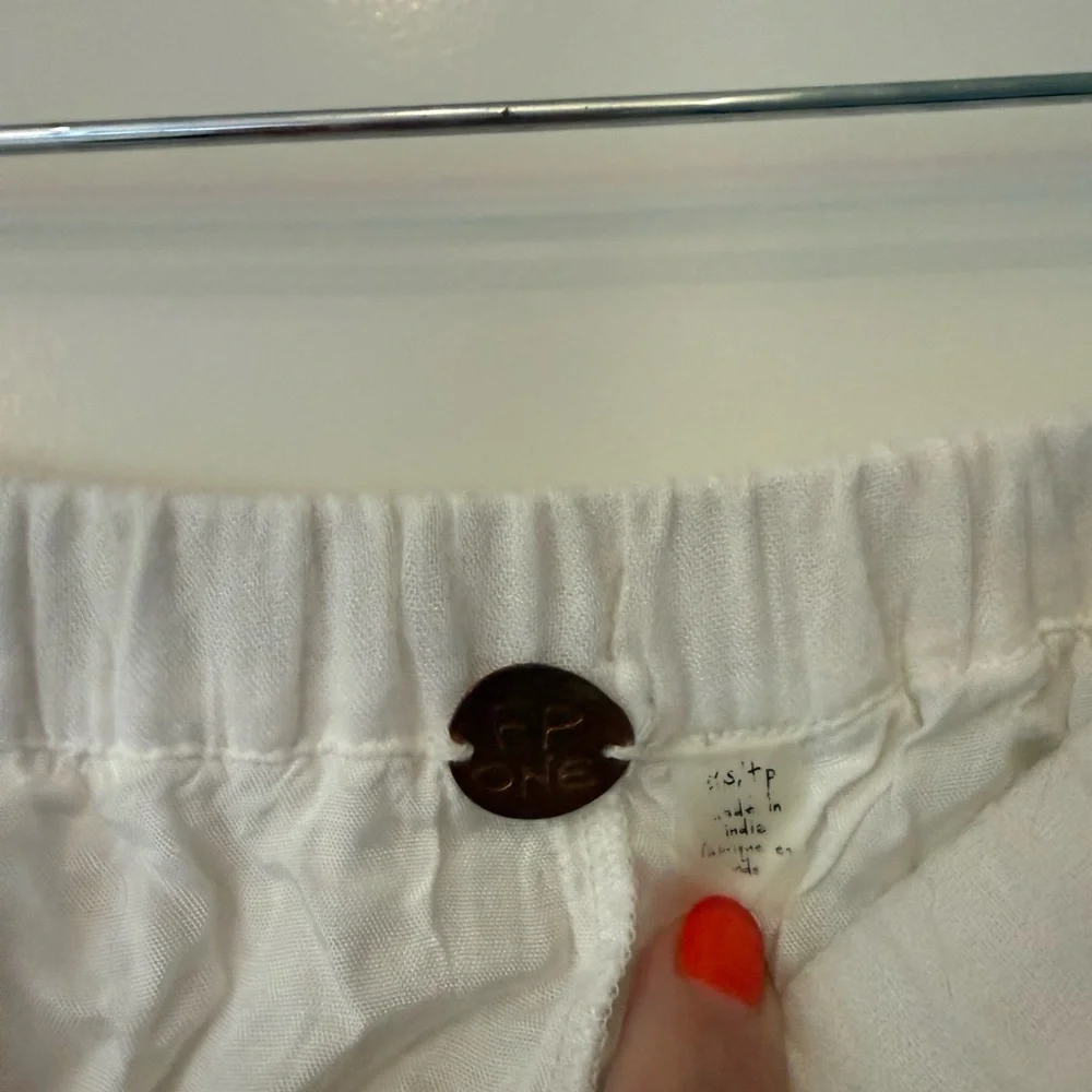 Free People Clover Raw Hem Handkerchief Hem White High Low Skirt XS - Picture 7 of 10